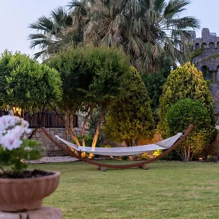 Acre Villa Karteros